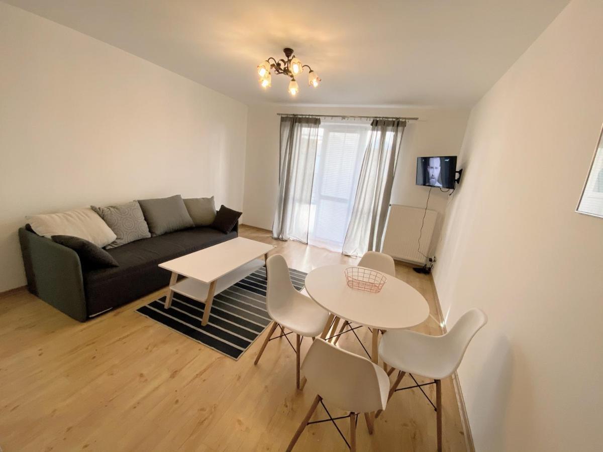 Easy Apartamenty Жешув Экстерьер фото